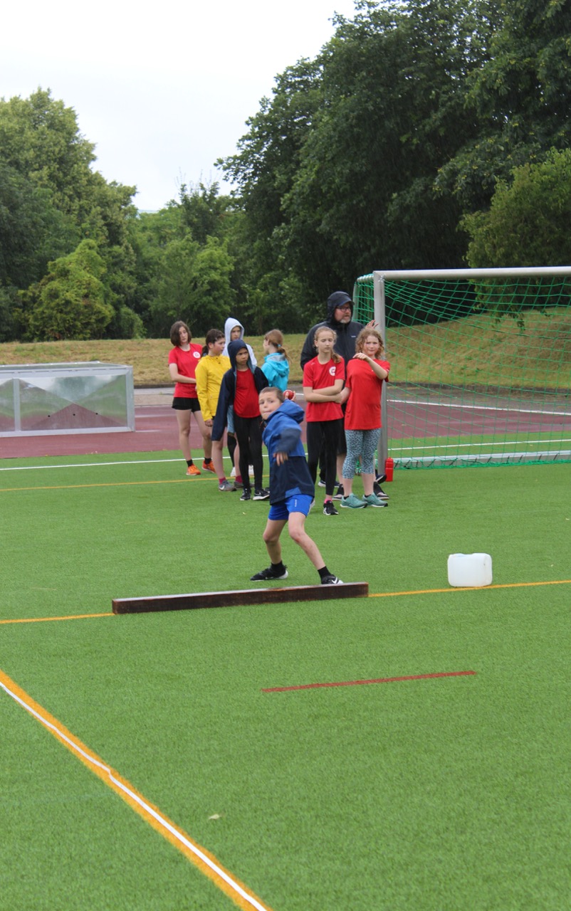 /img/gallery/2024/sportfest/Groß (IMG_3542).jpeg